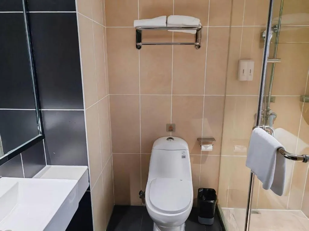 JTOUR Inn Maoming Gaozhou Guabangling Park