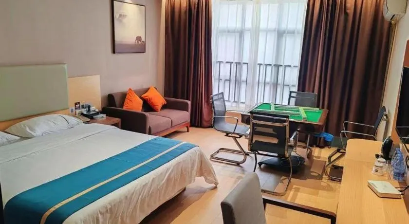 Bed in JTOUR Inn Maoming Gaozhou Guabangling Park