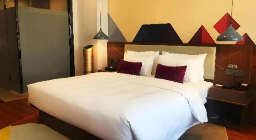 Bed in Borrman Hotel Fangchenggang High-speed Railway North Station Crystal International