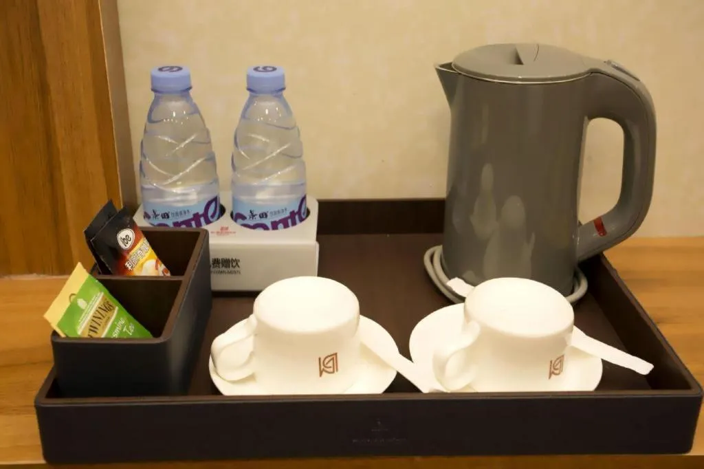 Borrman Hotel Fangchenggang High-speed Railway North Station Crystal International