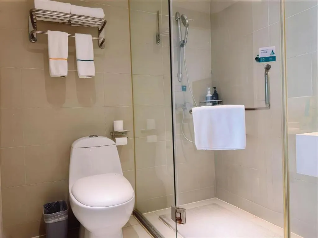 City Comfort Inn Wuhan Jiqing Street Dazhi Road Metro Station