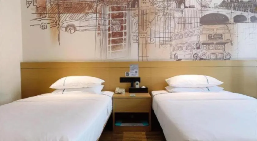 Bed in City Comfort Inn Wuhan Jiqing Street Dazhi Road Metro Station