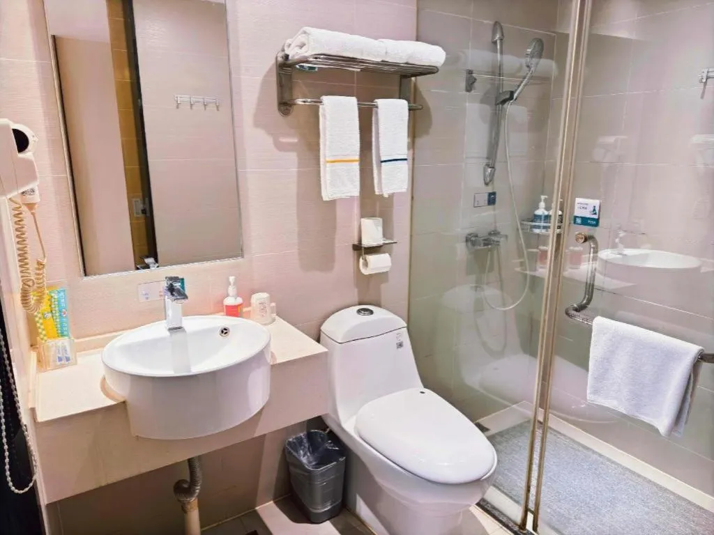 City Comfort Inn Wuhan Jiqing Street Dazhi Road Metro Station