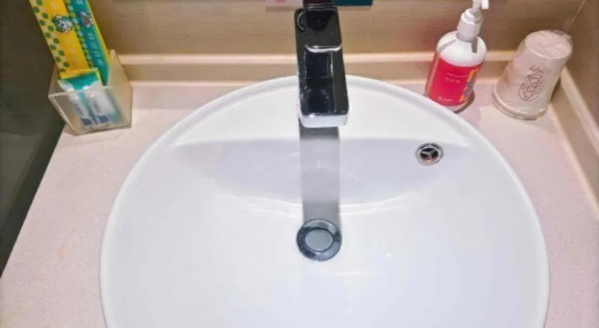 City Comfort Inn Wuhan Jiqing Street Dazhi Road Metro Station