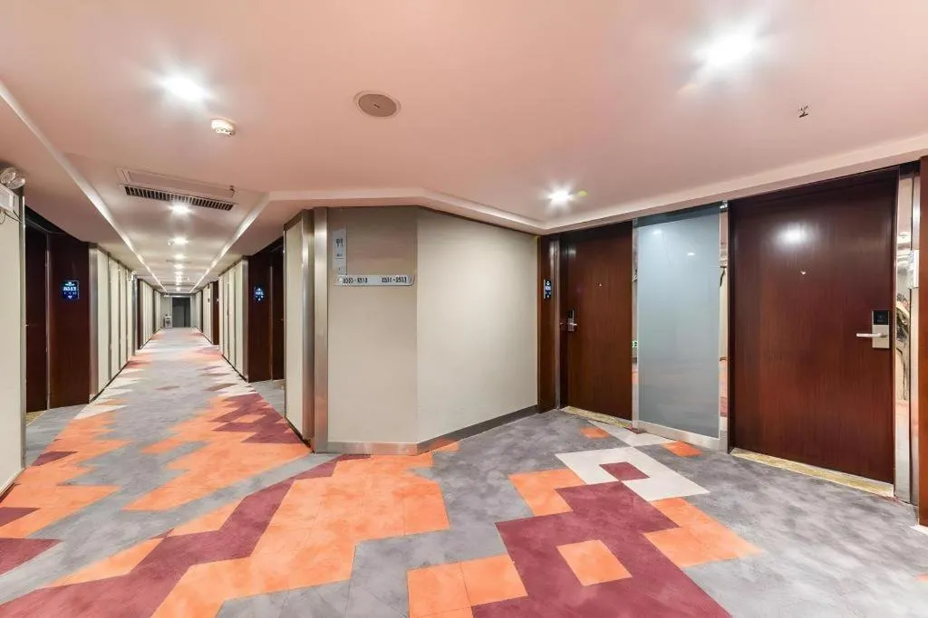 Borrman Hotel Guangzhou Railway Station Sanyuanli Metro Station