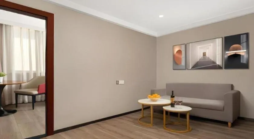 Borrman Hotel Guangzhou Railway Station Sanyuanli Metro Station