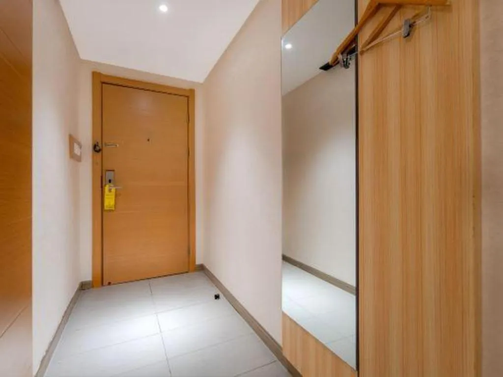 Bed in City Comfort Inn Shanghai International Automobile City Tongji University