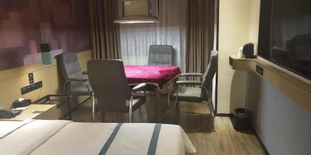 City Comfort Inn Shenzhen Exhibition Center North Huaqiang Metro Station