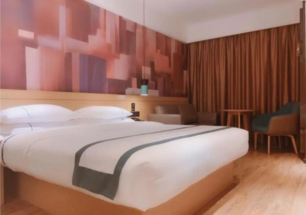 Bed in City Comfort Inn Shenzhen Exhibition Center North Huaqiang Metro Station