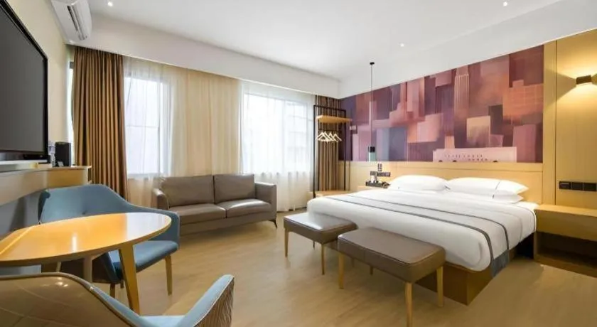 Bed in City Comfort Inn Shenzhen Exhibition Center North Huaqiang Metro Station