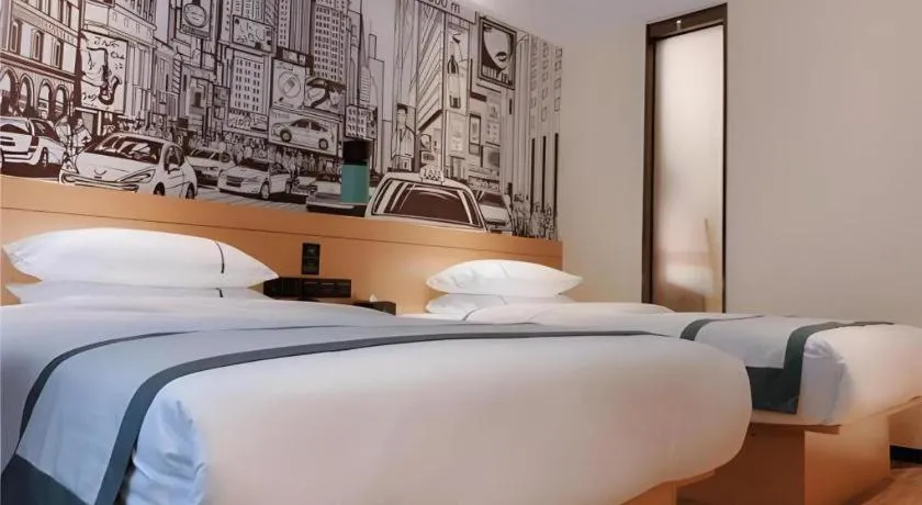 Bed in City Comfort Inn Shenzhen Exhibition Center North Huaqiang Metro Station