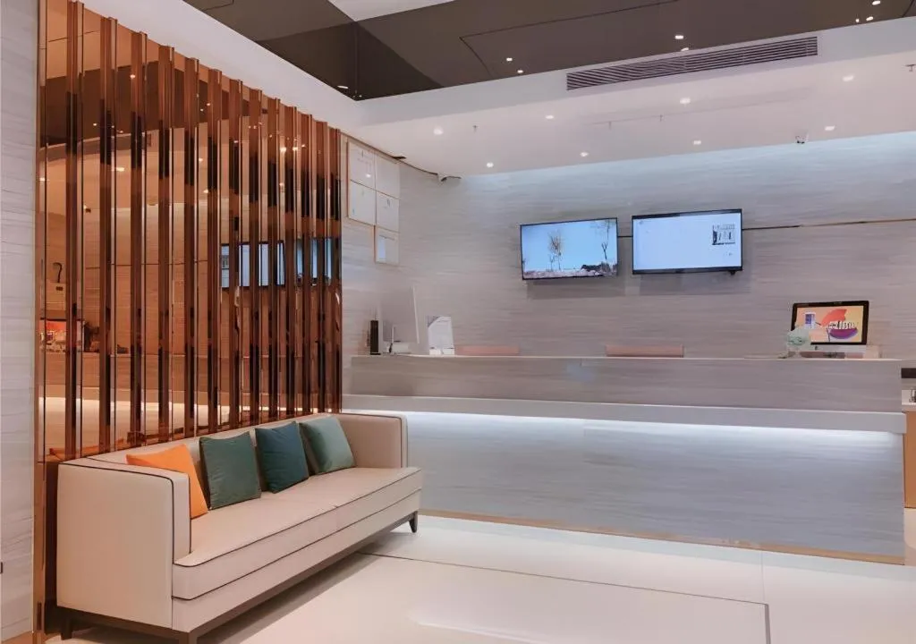 City Comfort Inn Shenzhen Exhibition Center North Huaqiang Metro Station