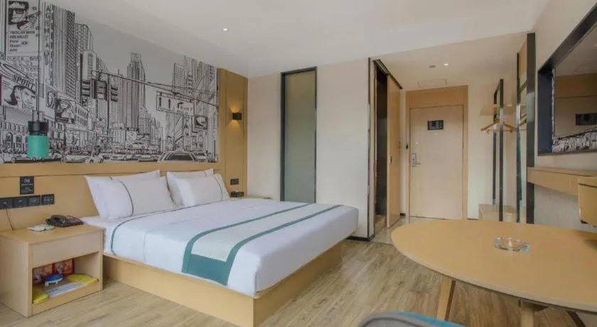 Bed in City Comfort Inn Shenzhen Exhibition Center North Huaqiang Metro Station