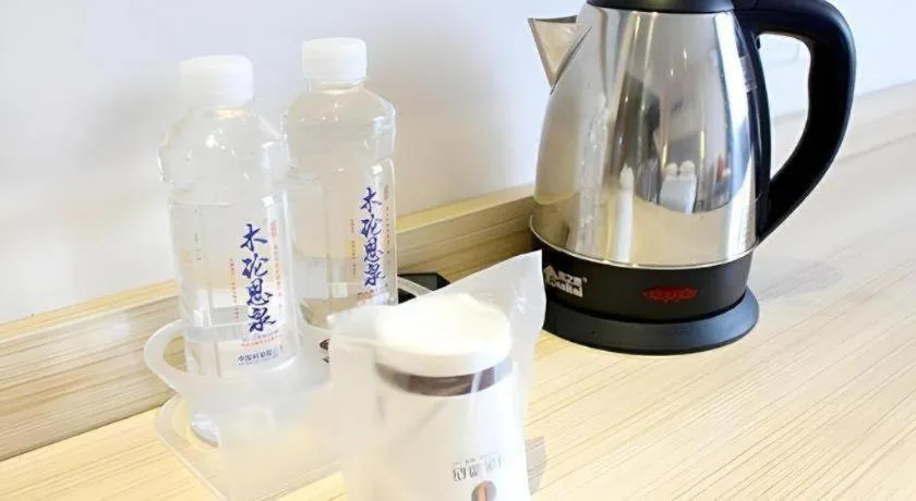 JTOUR Inn Yizhou Hechi College Pedestrian Street