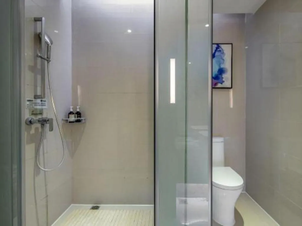 JTOUR Inn Yizhou Hechi College Pedestrian Street