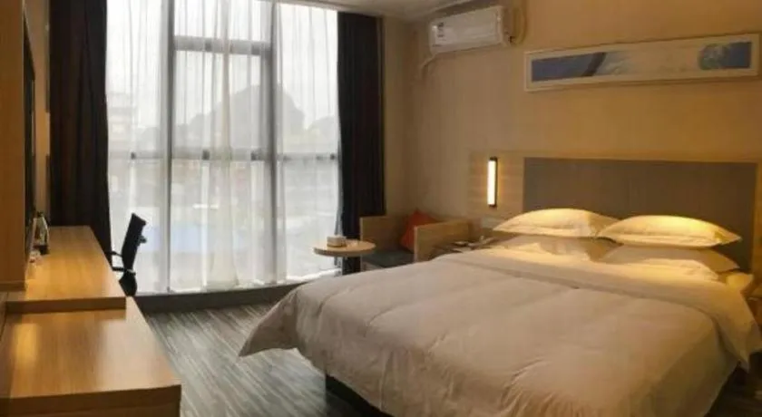 Bed in JTOUR Inn Yizhou Hechi College Pedestrian Street