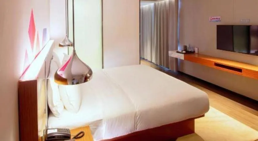 Bed in Borrman Hotel Zhanjiang Xuwen Port Terminal