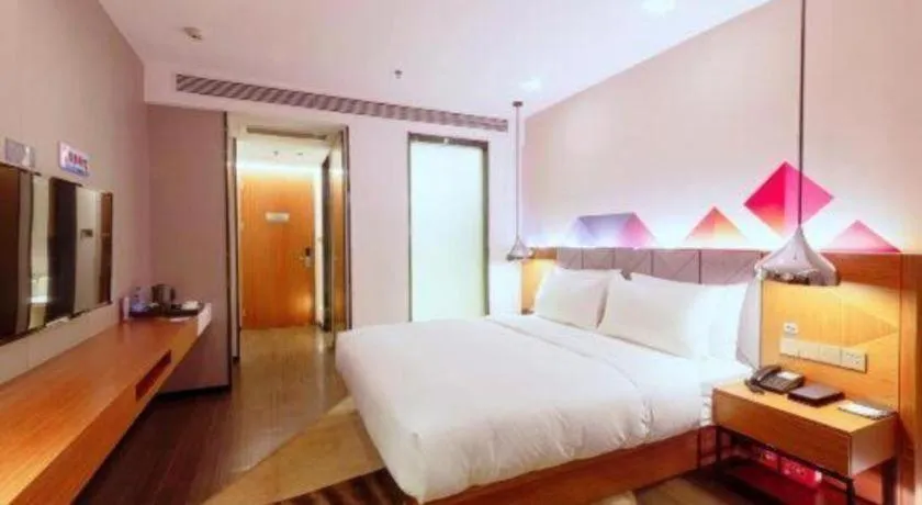 Bed in Borrman Hotel Zhanjiang Xuwen Port Terminal