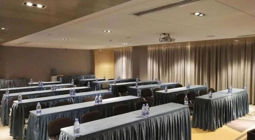 Echarm Hotel Nanning Qingxiu Mountain