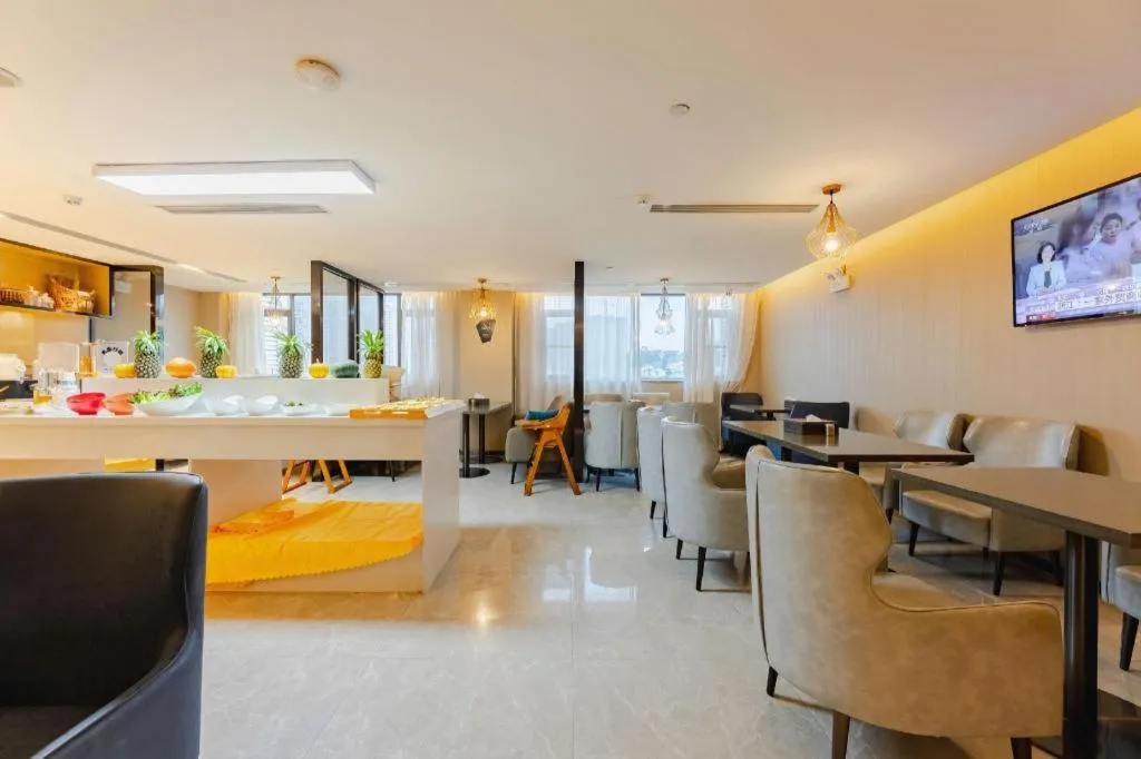 Echarm Hotel Nanning Qingxiu Mountain
