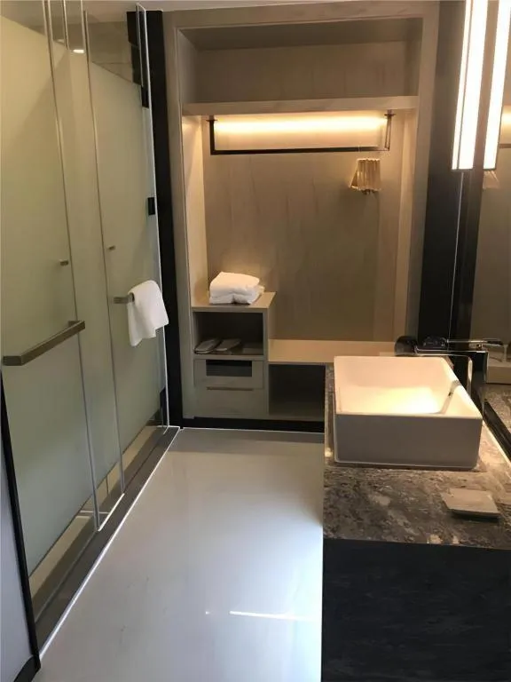 Echarm Hotel Nanning Qingxiu Mountain