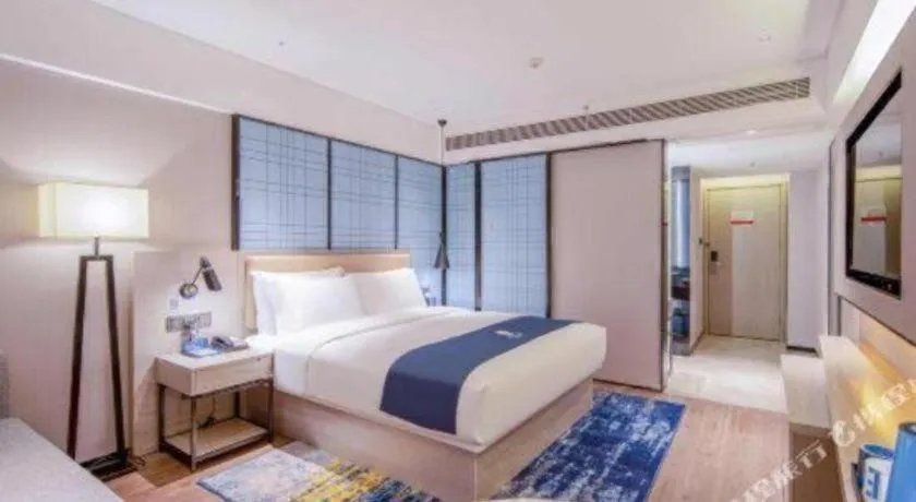 Bed in Echarm Hotel Nanning Qingxiu Mountain