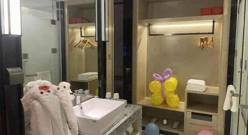 Echarm Hotel Nanning Qingxiu Mountain