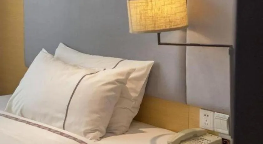 Bed in JTOUR Inn Yulin Railway Station Industrial Products Market