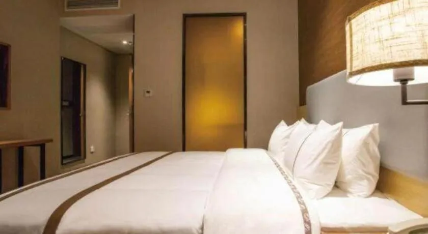 Bed in JTOUR Inn Yulin Railway Station Industrial Products Market