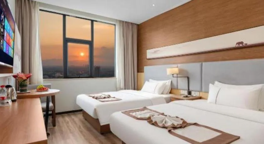 Bed in JTOUR Inn Yulin Railway Station Industrial Products Market