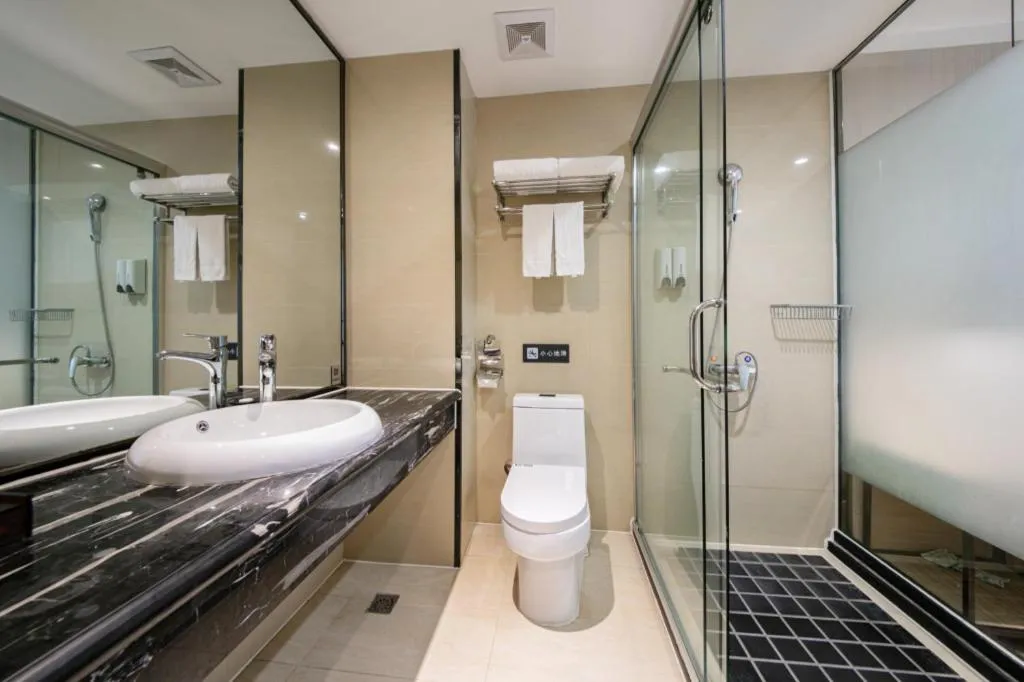 Borrman Hotel Wuhan Yangluo Metro Station Shenshuigang