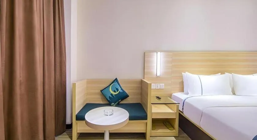 Bed in City Comfort Inn Wuhan University Guangbutun Metro Station