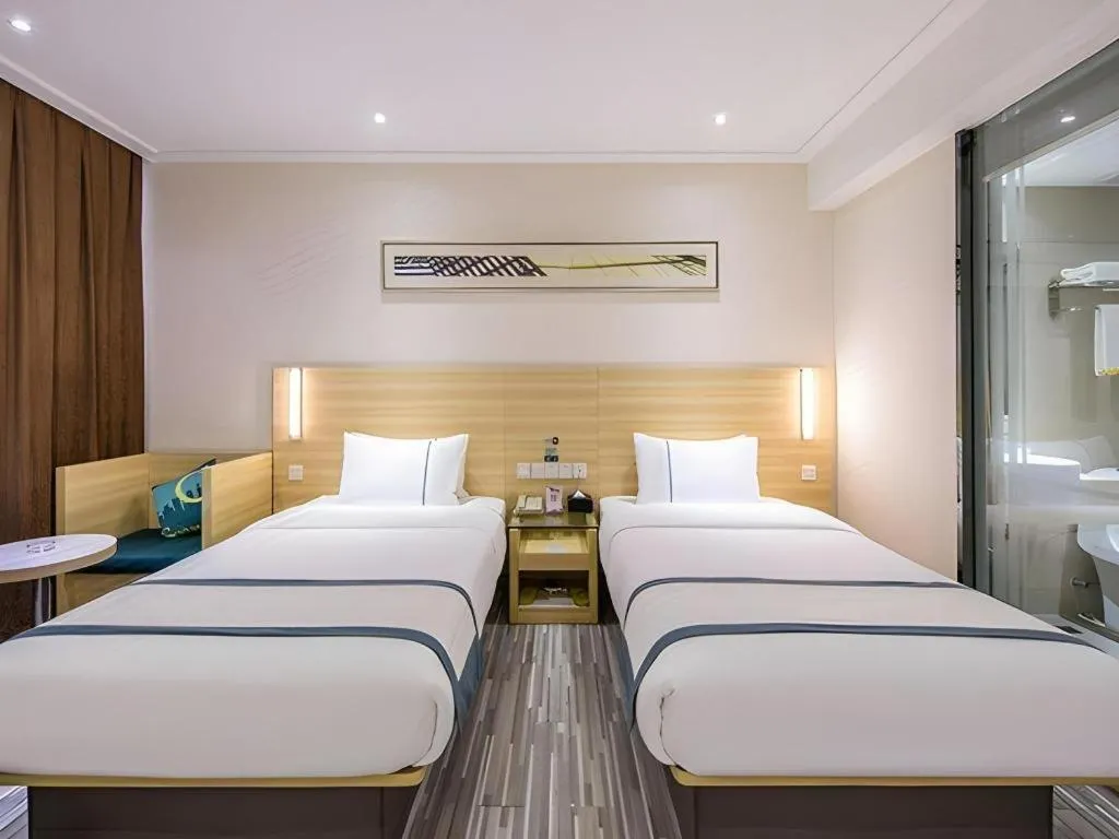 Bed in City Comfort Inn Wuhan University Guangbutun Metro Station