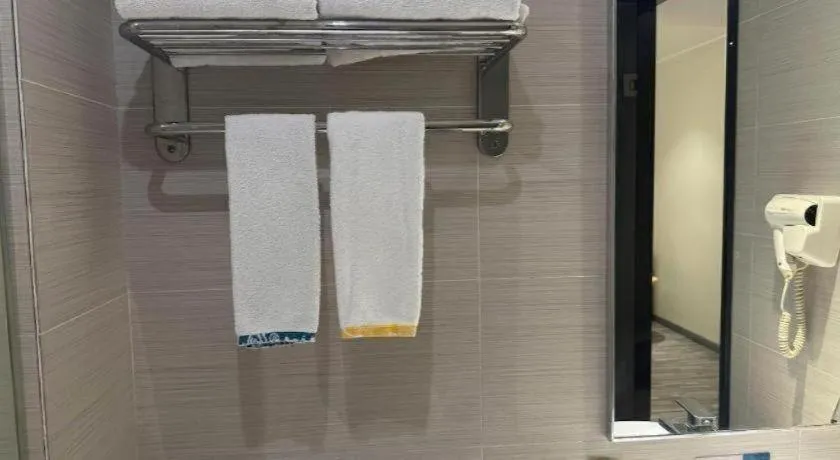 City Comfort Inn Wuhan University Guangbutun Metro Station