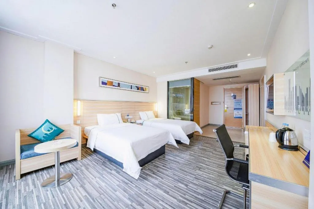 Bed in City Comfort Inn Wuhan University Guangbutun Metro Station