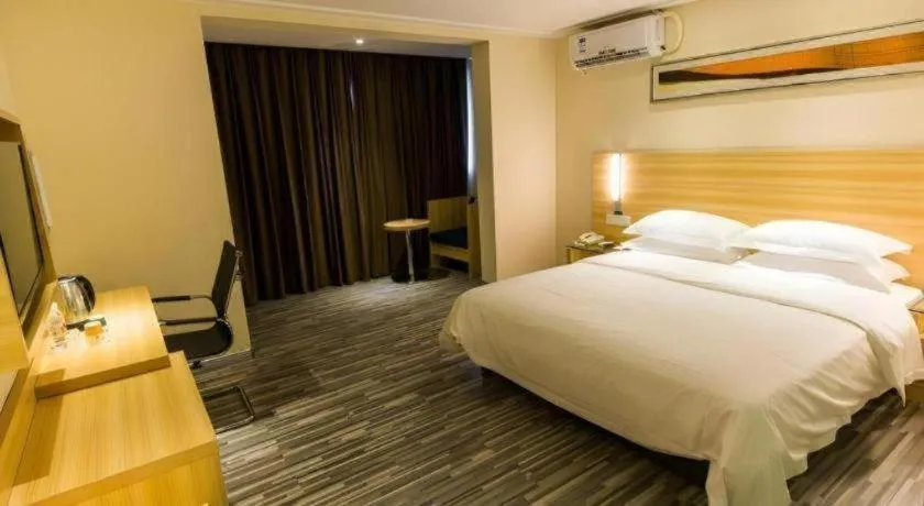 Bed in City Comfort Inn Wuhan University Guangbutun Metro Station