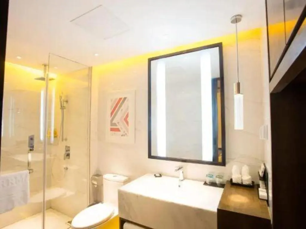 Borrman Hotel Zhongxiang Railway Station Mochou Village