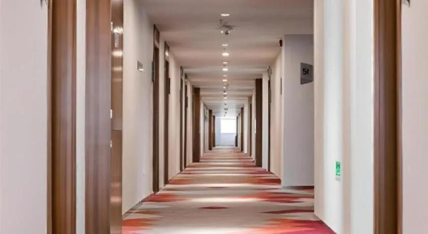 Borrman Hotel East Huai'an Railway Station Zhou 'Enlai Memorial