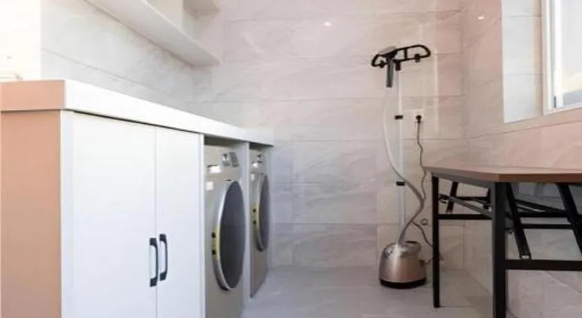 Borrman Hotel East Huai'an Railway Station Zhou 'Enlai Memorial