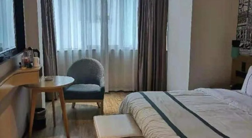 Bed in City Comfort Inn Guangzhou Liwan Zengjiao Jushu Metro Station