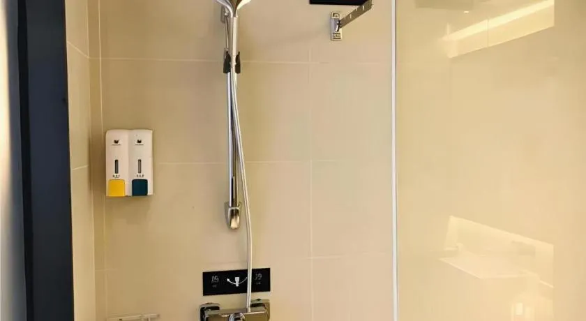 City Comfort Inn Guangzhou Liwan Zengjiao Jushu Metro Station