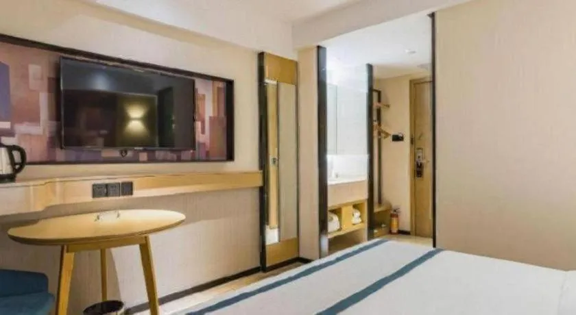 Bed in City Comfort Inn Guangzhou Liwan Zengjiao Jushu Metro Station