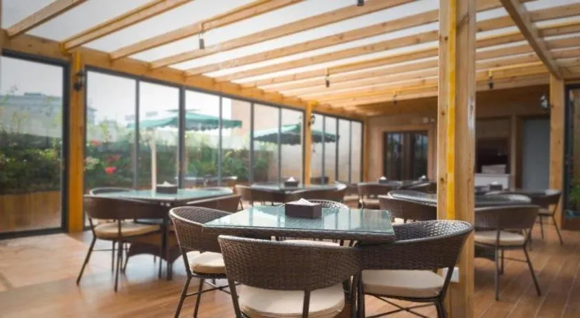 Borrman Hotel Liuzhou Guizhong Avenue Liugao