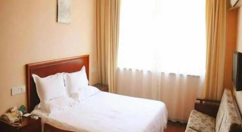 Bed in Borrman Hotel Liuzhou Guizhong Avenue Liugao