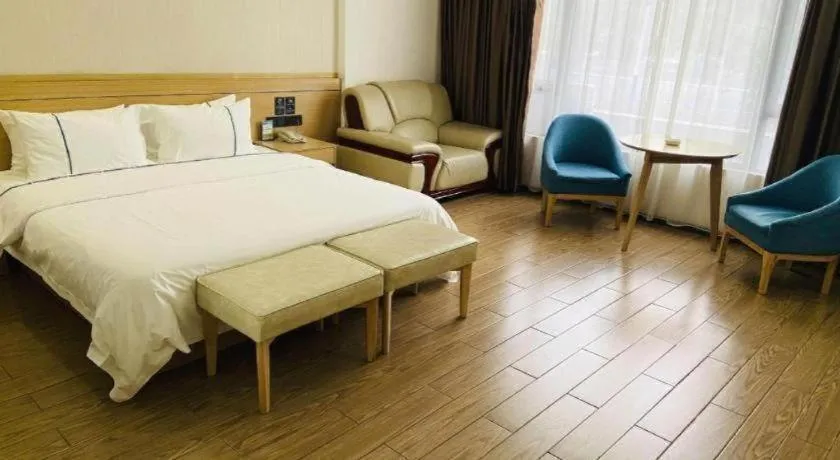 Bed in City Comfort Inn Guangzhou Jiahe Wanggang Metro Station Police Academy Changhong