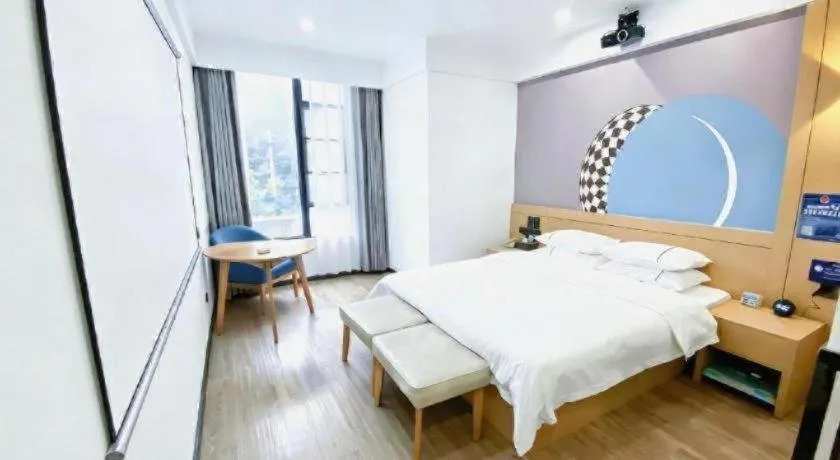 Bed in City Comfort Inn Guangzhou Jiahe Wanggang Metro Station Police Academy Changhong