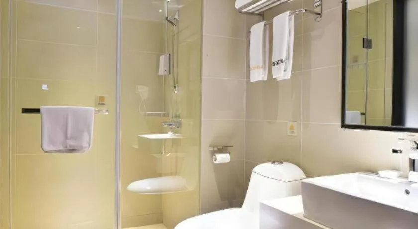 Jtour Inn Xianning Chongyang Taoxi Avenue