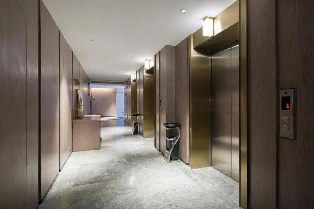 Echarm Plus Hotel Changsha High-speed Railway South Station Desiqin