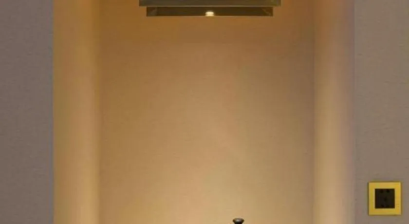 Echarm Plus Hotel Changsha High-speed Railway South Station Desiqin