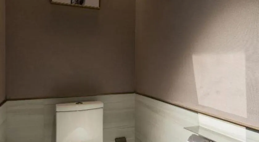 Echarm Plus Hotel Changsha High-speed Railway South Station Desiqin